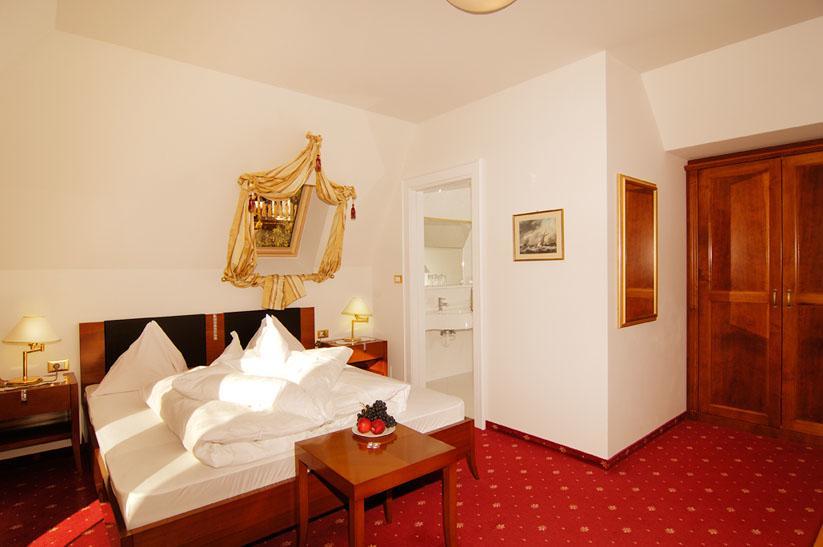 Villa Maria Tirolo Esterno foto